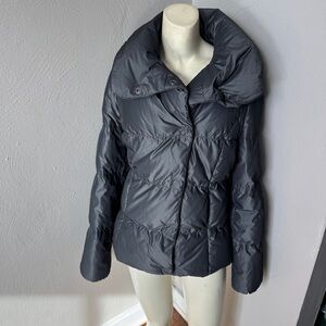Burberry goose down dark gray puffer coat size small